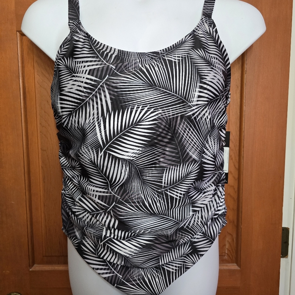 Nicole Miller Women’s Black Gray Palm Print One Piece Swimsuit 2X NWT - Picture 2 of 7
